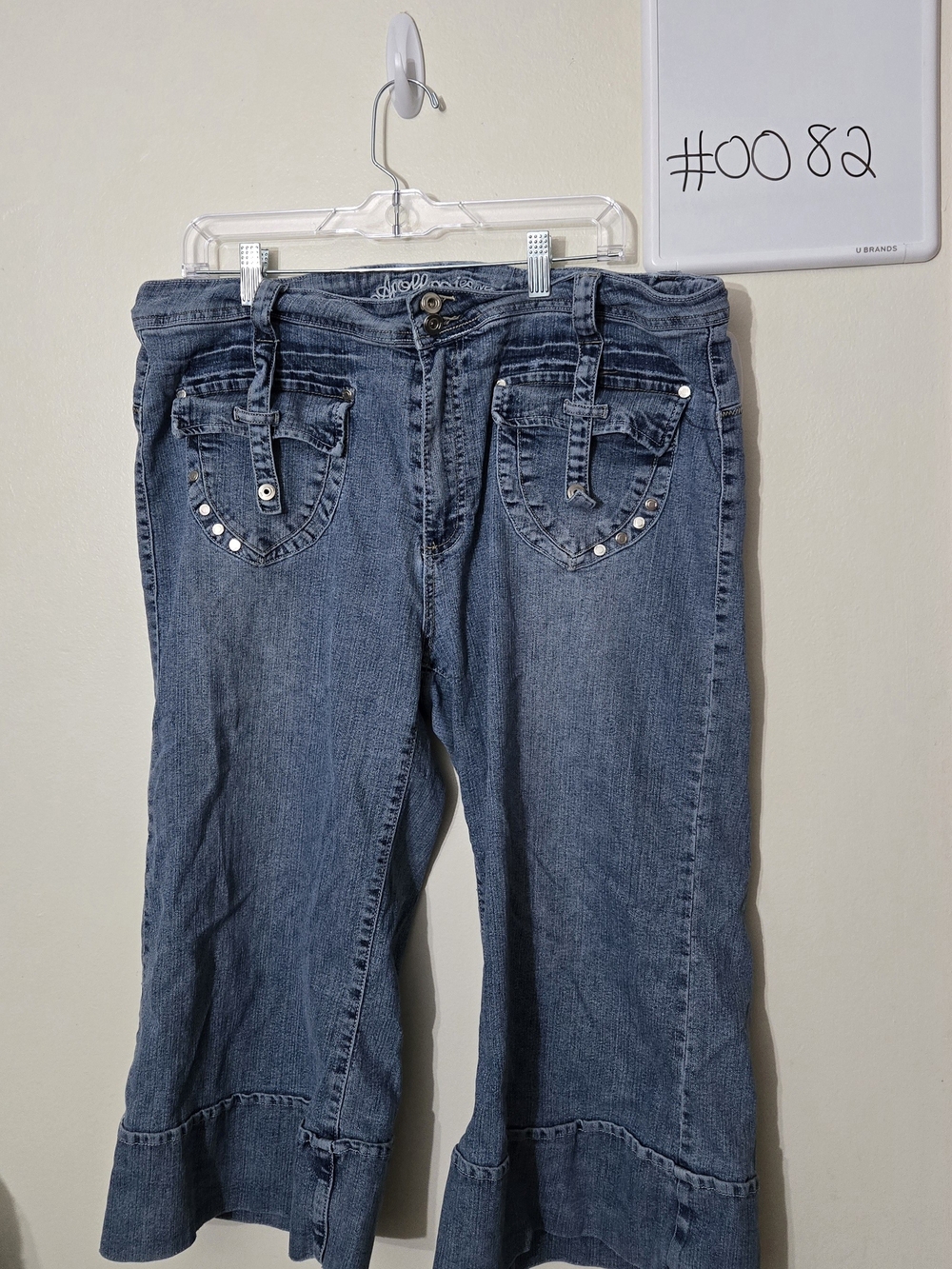 Apollo Jeans Women's 19/20  Blue Flare Capris with Studded Pocket Accents #0082